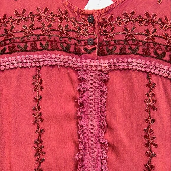 NWT Anandas Collection Womens Tunic Blouse Large Red Embroidered Casual Boho Top - Picture 7 of 13